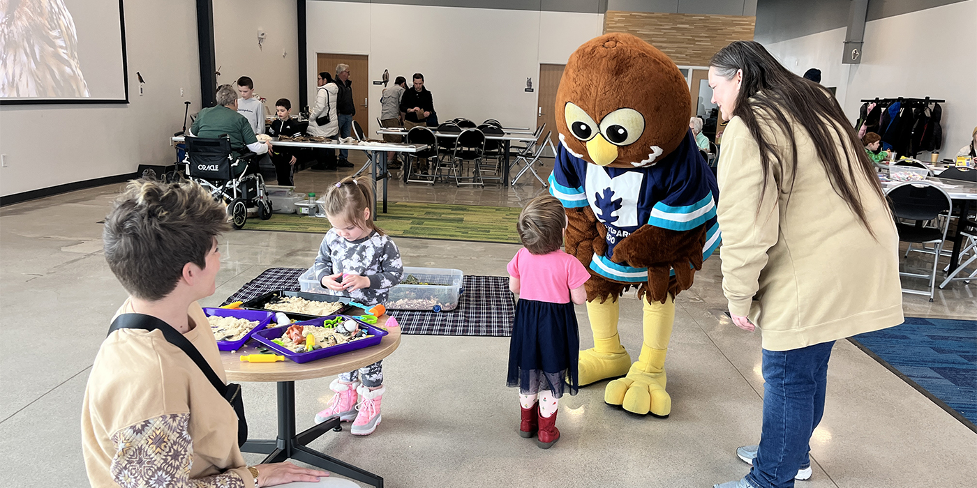 superb-owl-party-1400x700jpg