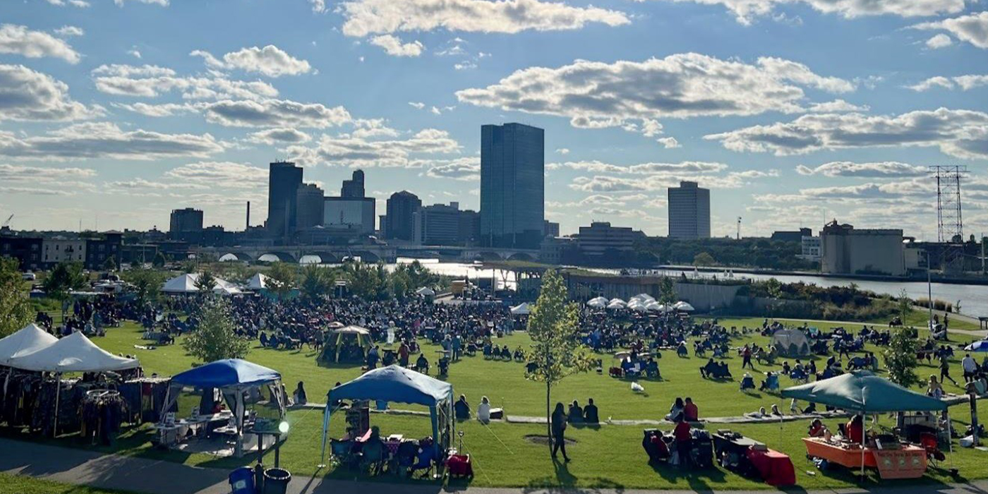 Event Lawn at Glass City 1400x700.jpg