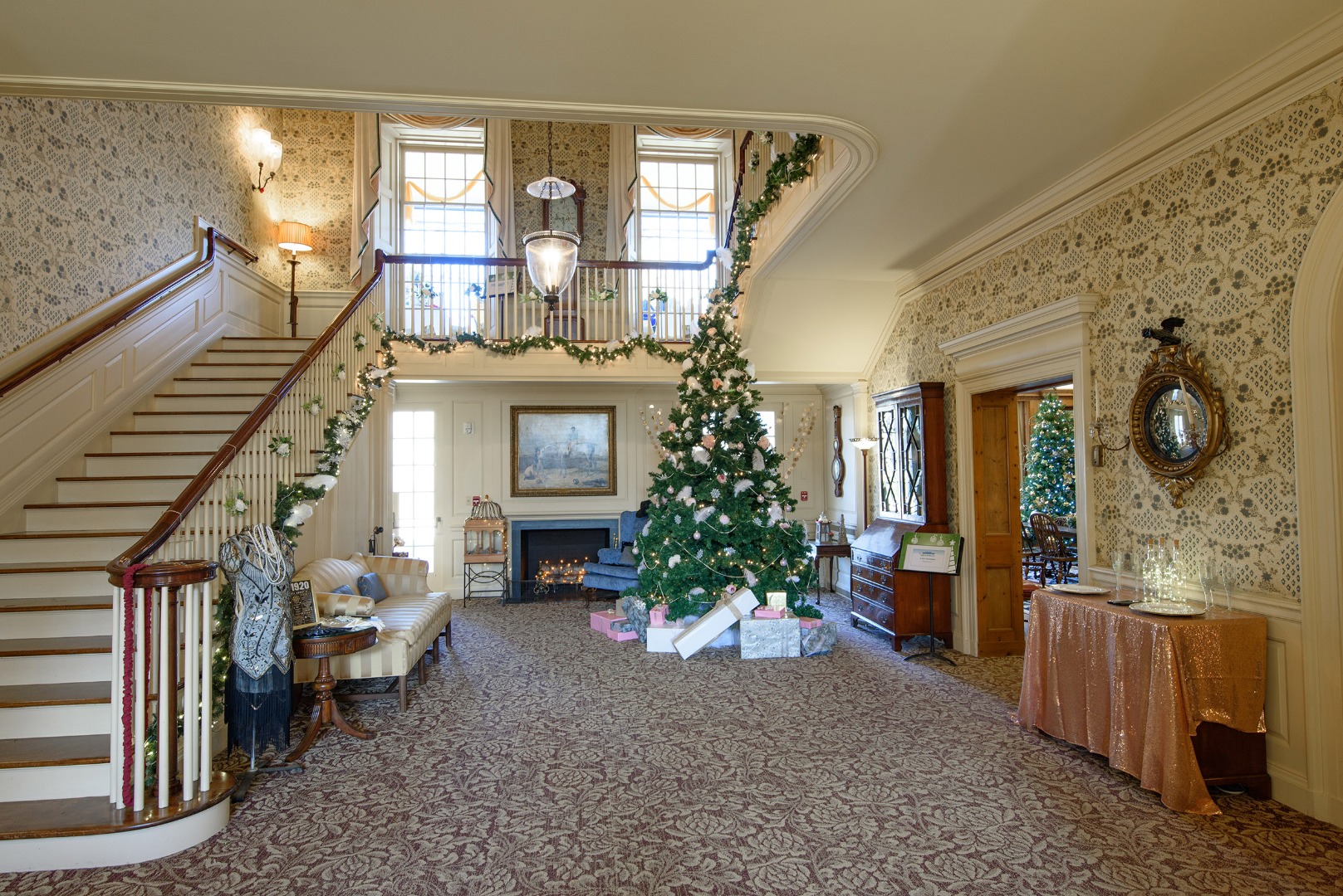 Holidays at the Manor House Goes Virtual | Metroparks Toledo